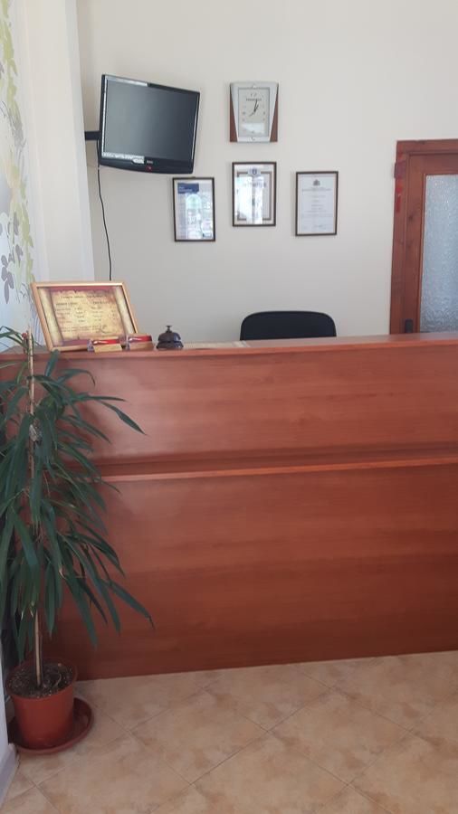 Отель Primavera 1 Hotel Пазарджик-16