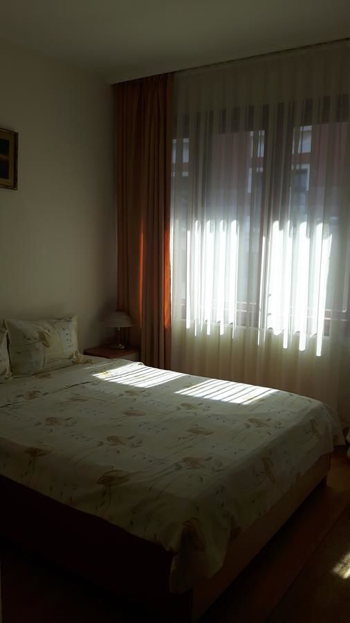 Отель Primavera 1 Hotel Пазарджик