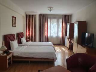 Отель Primavera 1 Hotel Пазарджик Двухместный номер Делюкс с 2 отдельными кроватями-4